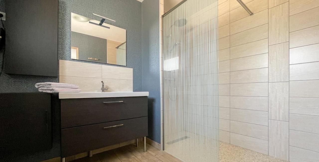 Gite Du Vieux Saule 1 Gite Avec Spa Privatif Pour 2 Personnes 1 Suite Familiale Sans Spa Vieil-Hesdin Ngoại thất bức ảnh