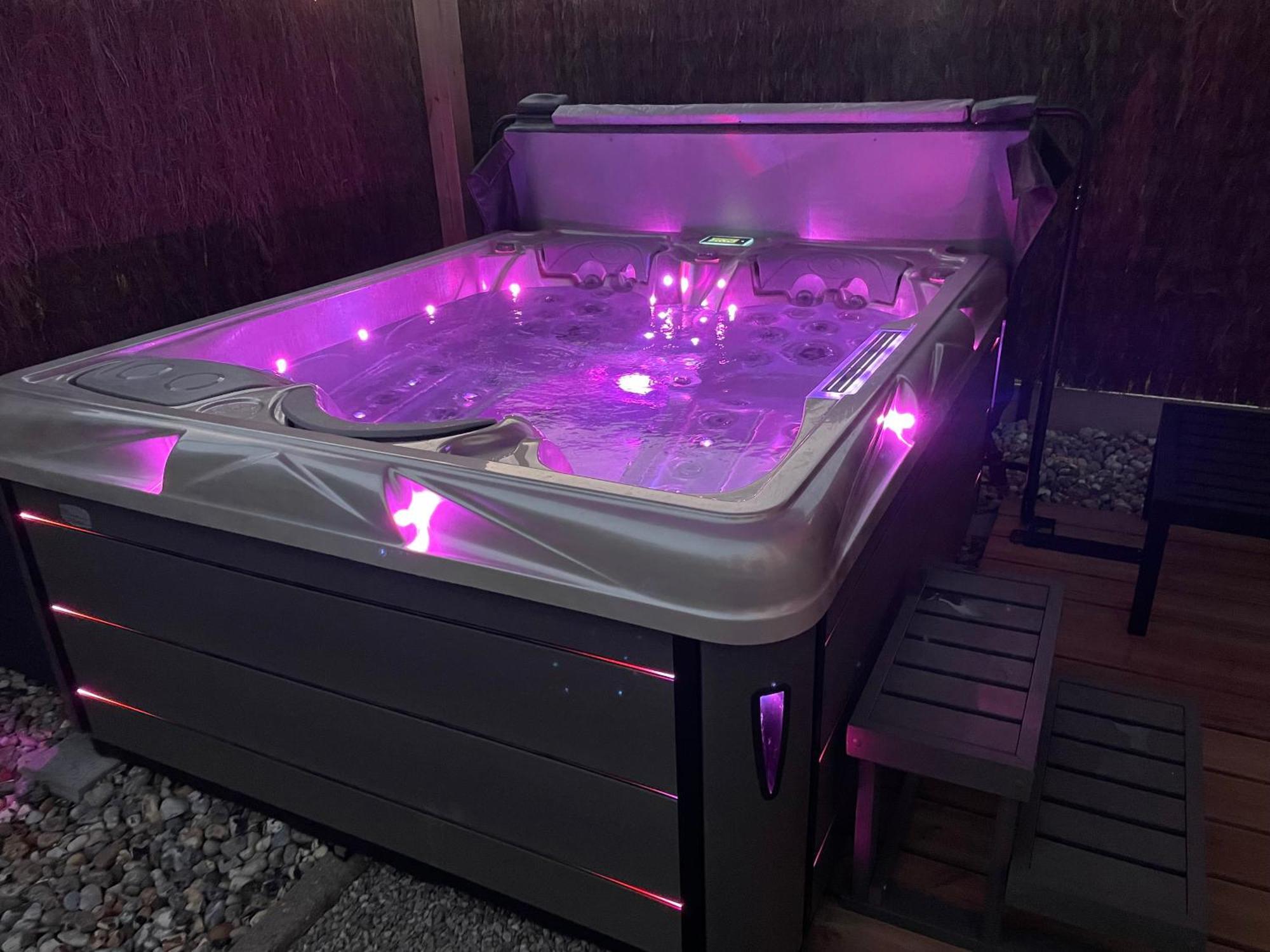 Gite Du Vieux Saule 1 Gite Avec Spa Privatif Pour 2 Personnes 1 Suite Familiale Sans Spa Vieil-Hesdin Ngoại thất bức ảnh